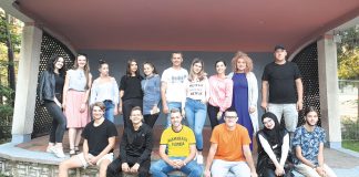 „Mladi u doba korone“