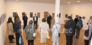 Amnina “Priča sa stakla”