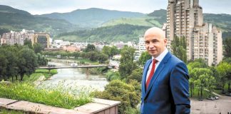 Kampanju je obilježio strah diktatora od TV debate i ogromna podrška naroda programu “Za jaku Zenicu”, Neziru Piviću i SDA