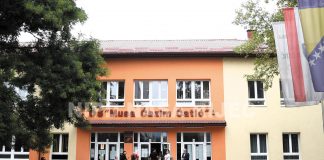 Težnja Ministarstva je da online nastava bude kvalitetnija