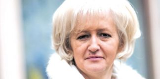 Inkluzija uz znakovni jezik