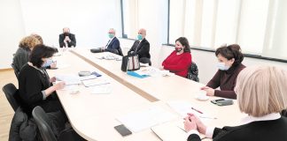 Nema potrebe za mijenjanjem mjera zbog britanskog soja virusa