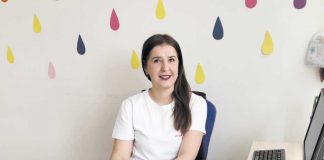 Ograničenim gledanjem ekrana do pravilnog govora