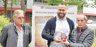 Pozlaćeni medaljon uručen Mesudu Pezeru