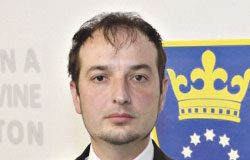 Kaser: „Odluka o mom isključenju iz SDP-a je ništavna”