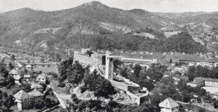 Stari grad Maglaj – prepušten zubu vremena, napušten od ljudi i bez stalnog nadzora