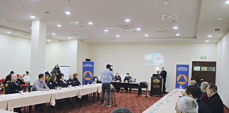 Muharemu Hujduru i Erminu Mujezinoviću zlatne značke Civilne zaštite ZDK-a