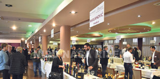 Vinozeus prezentacija vrhunskih vina i delicija