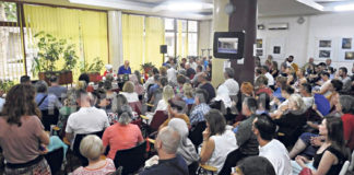 Zenička promocija „Uvoda u lebdenje“ akademika Dževada Karahasana