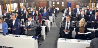 Prekinuta konstituirajuća sjednica Skupštine ZDK, zastupnici većine nastavili s radom
