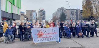 Mirnom šetnjom obilježili Dan osoba sa invaliditetom