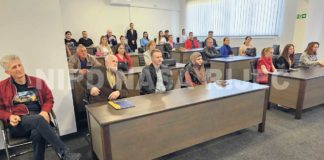 U Tešnju, Doboj Jugu,Usori i Brezi uručena rješenja o stipendiranju studenata