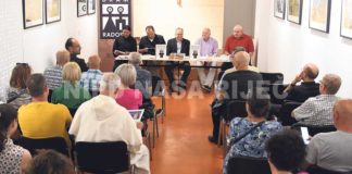 „Bosanski križ, nadgrobna skulptura iz doba turske vlasti“