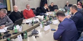 Osigurati kontinuiran dijalog socijalnih partnera