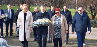 Delegacije Vlade i Skupštine odale počast patriotama i civilnim žrtvama rata