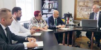 Pri kraju izgradnja škole u Medakovu, počinje rekonstrukcija regionalnog puta preko Crnog vrha