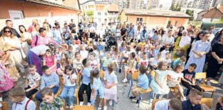 Za učenike osnovnih škola Vlada ZDK obezbijedila besplatne udžbenike