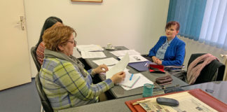 Stiglo oko 700 radova