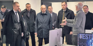 Sistem autonomnog video nadzora na policijskim vozilima