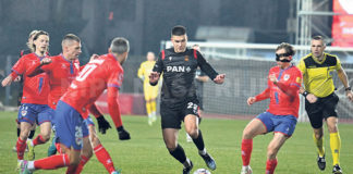 Borac, uz pomoć sudija, pobijedio Čelik