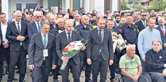 Delegacija ZDK odala počast žrtvama zločina u Ahmićima