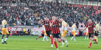 Čelik slavio pobjedu u derbiju