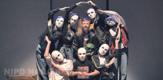 Premijera predstave „Tražeći Esmira“