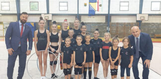 Premijer Pivić i ministar Mušija obišli radove na rekonstrukciji sportskih dvorana u Zenici