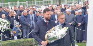 Mušija i Kozlić odali počast Aliji Izetbegoviću