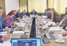 Penzionerima s minimalnom penzijom pomoć od 100 KM