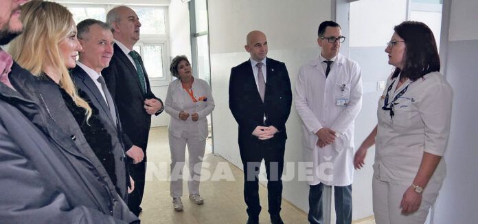 vlada-bolnica-tesanj-4