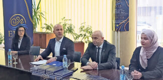 Premijer Pivić razgovarao sa mladima