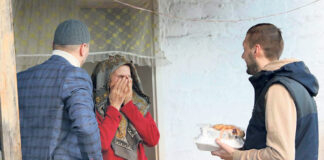 Cijeli ramazan dijelili iftare, osmijeh, radost, a ponekad i suze radosnice