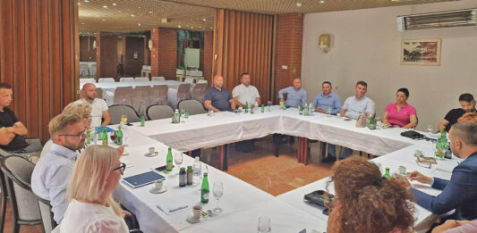 Održan sastanak s rukovodiocima centara za socijalni rad i službi socijalne zaštite