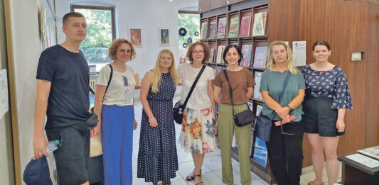 Nikada dovoljno znanja, edukacije i knjiga