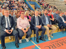 ZDK nastavlja unapređivati položaj prosvjetnih radnika i ulagati u škole
